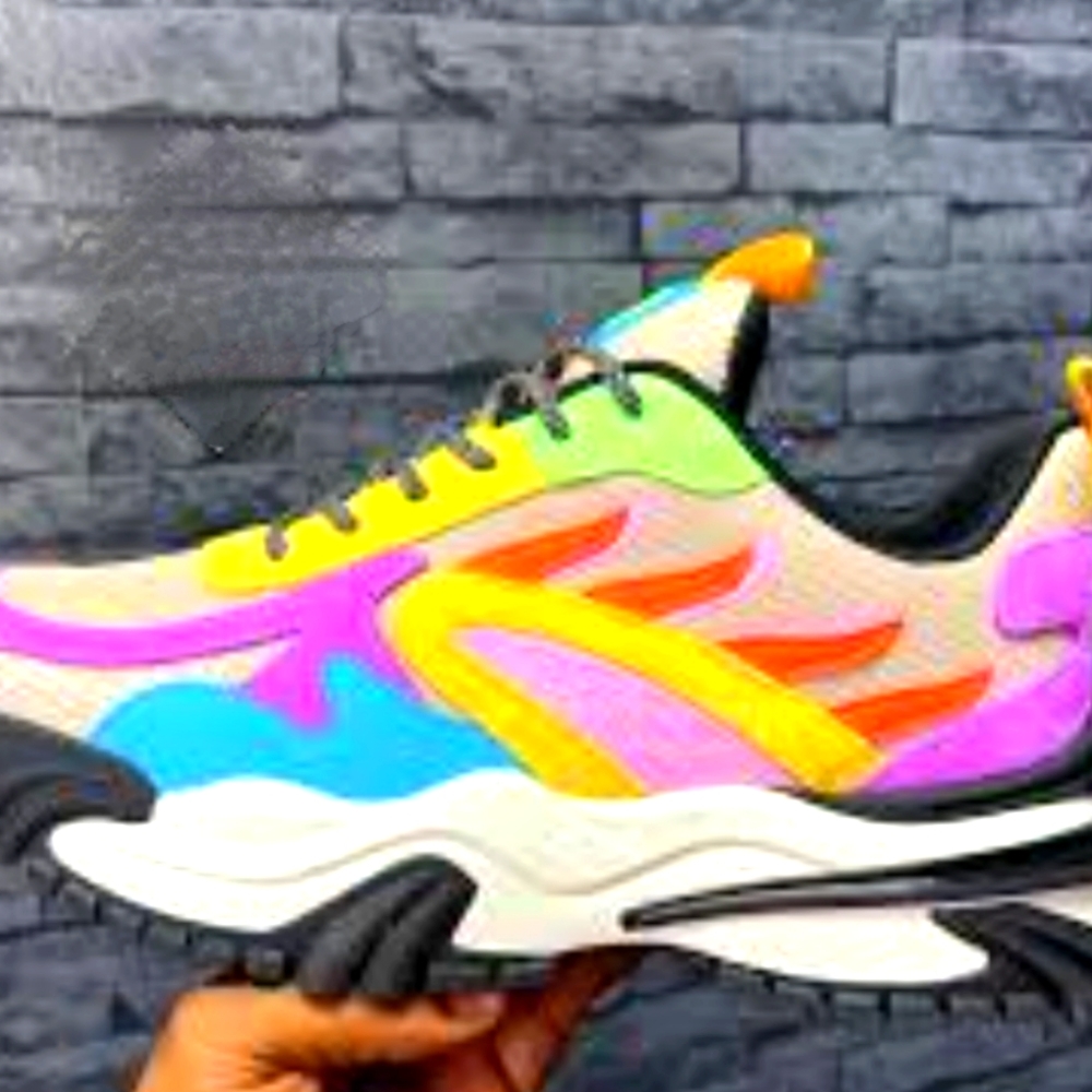 Boys Javi "Achieve" sneakers sz 11C